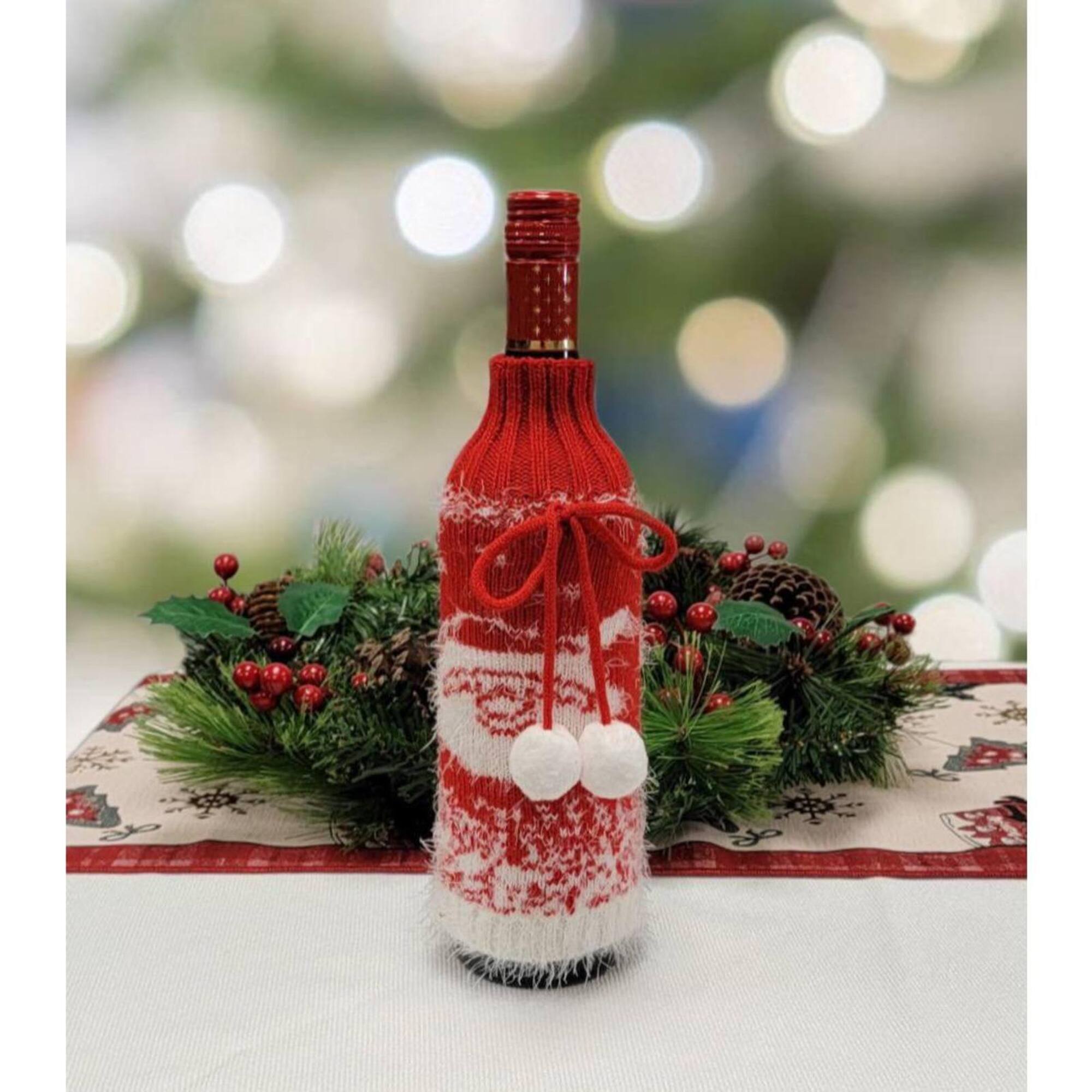 Wizardi 8.27" x 11.69" Red & White Santa Christmas Bottle Cover